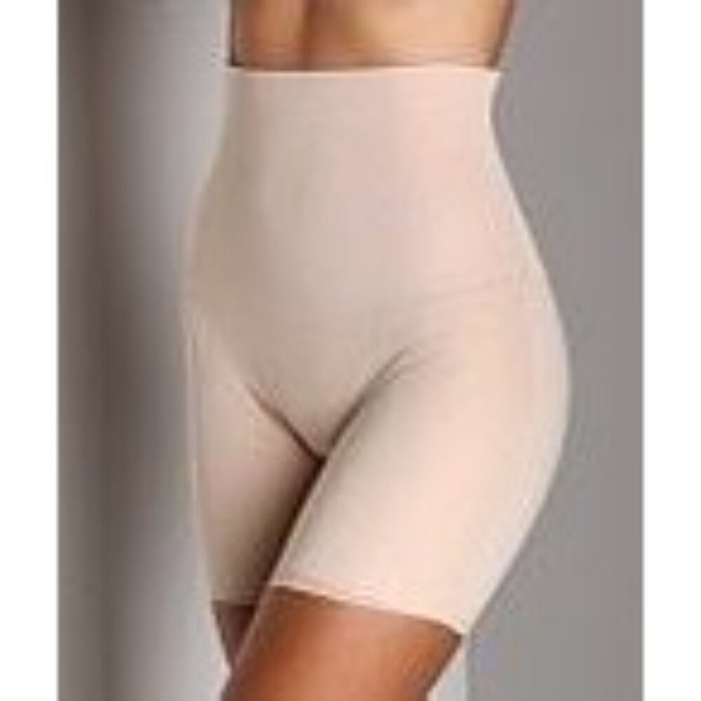 Yummie Tummie Shortie Bottom Slimming Shorts in Nude - Sz S - NWT